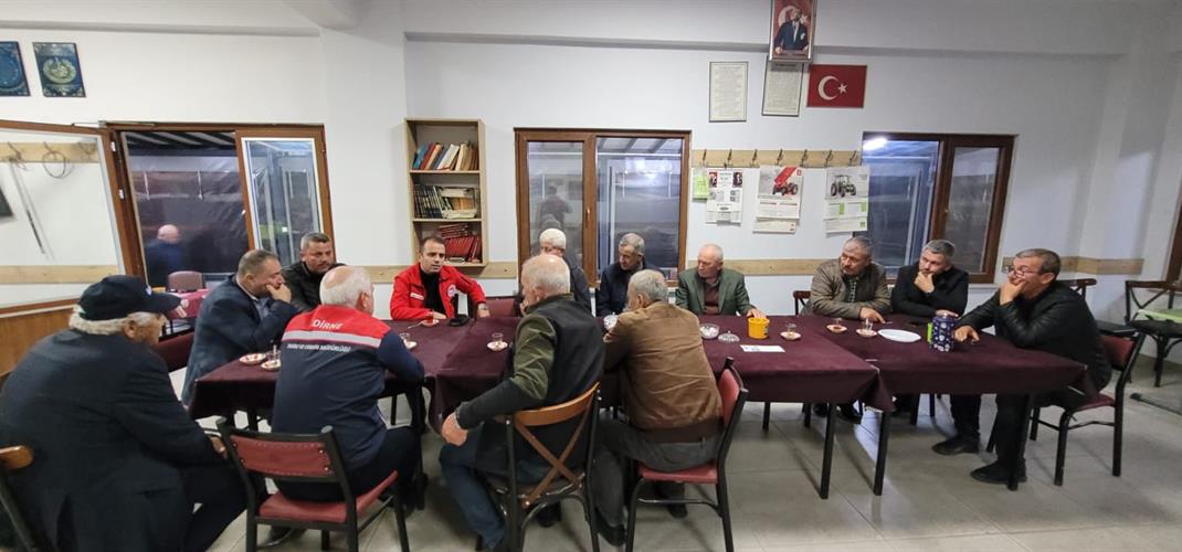 İlimiz Merkez İlçesi İskender Köyünde gece eğitimi gerçekleştirildi.