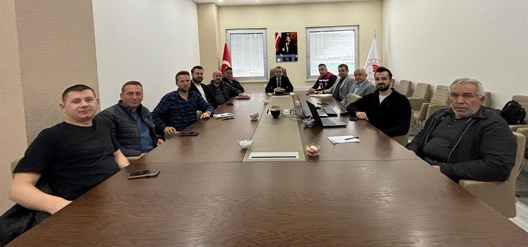 Ari Damızlık Düve Üretim Merkezi Edirne Projesi Bilgilendirme Toplantısı Gerçekleştirildi