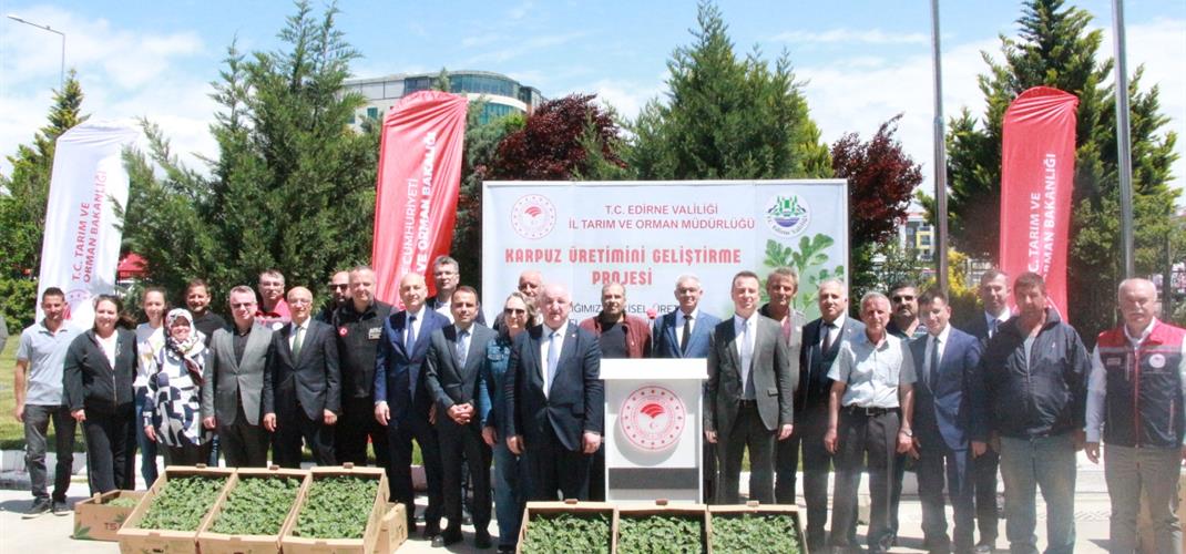 Karpuz Üretimini Geliştirme Projesi Kapsamında Üreticilerimize Karpuz Fidesi Dağıtımı Gerçekleştirildi